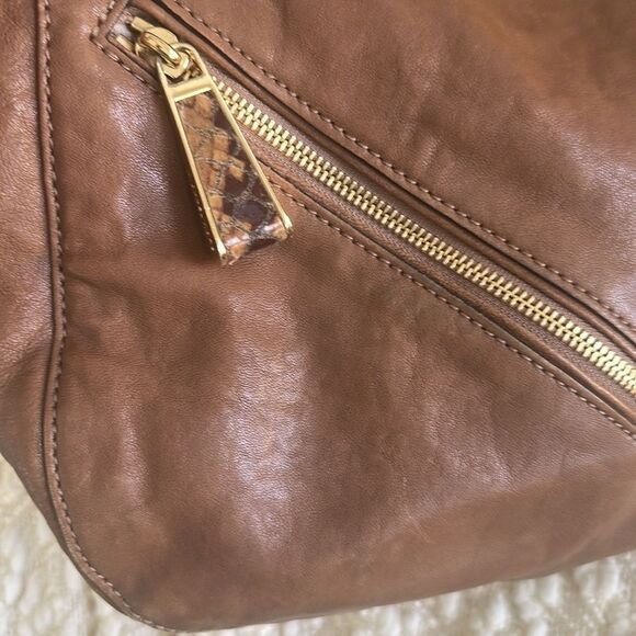 Michael Kors Matilda Leather Women’s Satchel Bag - Picture 5 of 12